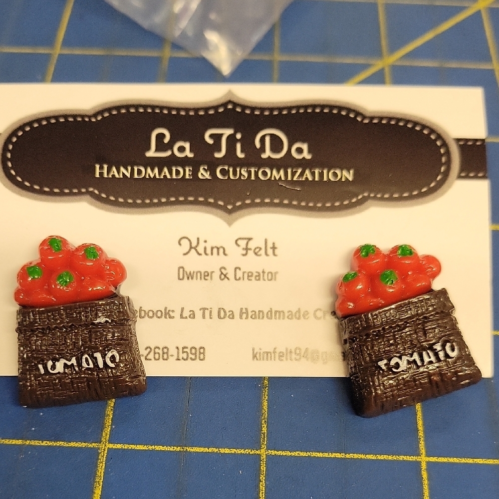 Tomato - Brown Sack Full of Tomatoes 1" Earrings